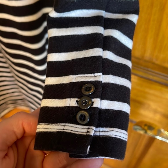 Old Navy Black & White Striped Dress - Size Small🖤🤍 - Picture 8 of 8